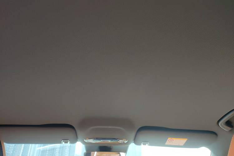 Used Geely Galaxy Xingjian 7 EM-i 2025 55 km Launch Edition Headliner