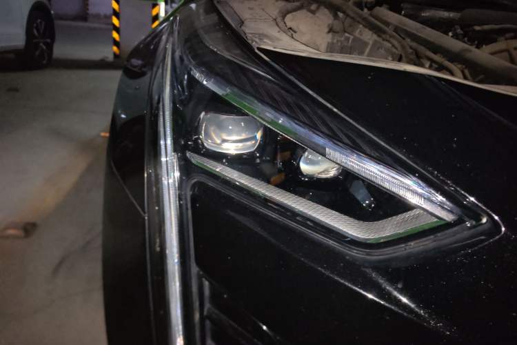 Used Cadillac CT6 2019 28T Luxury Model