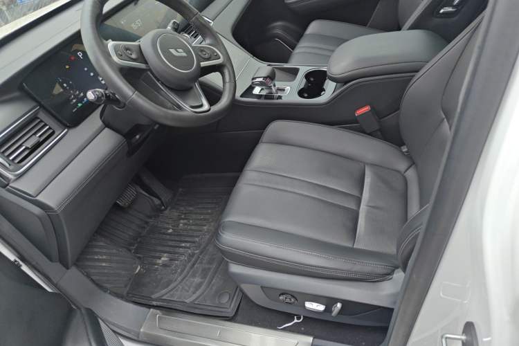 Used Li Auto ONE 2020 Extended-Range 6-Seater Version Left Front Seat