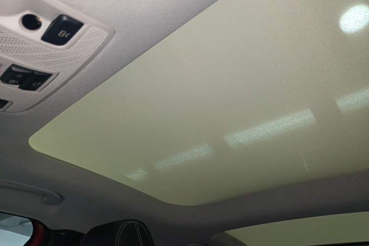 Used Mercedes-Benz GLA 2016 GLA 200 Fashion Model Headliner