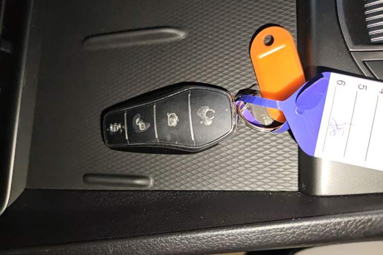 Used BYD Seal 05 DM-i 2025 DM-i Intelligent Drive 120KM Flagship Model Vehicle Key