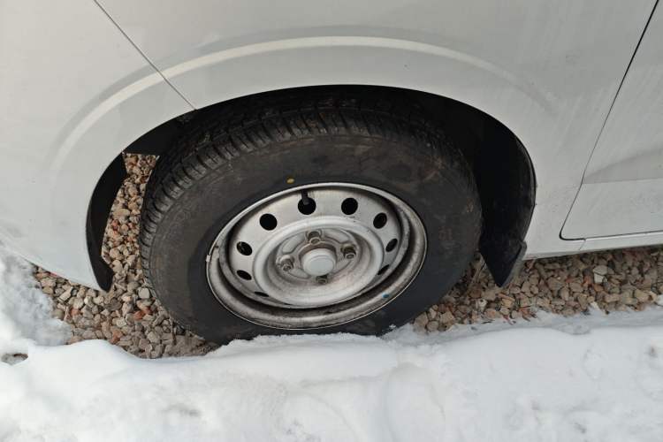 Used Wuling Hongguang V 2022 1.5L Jingqu Edition Electric-Assist LAR
