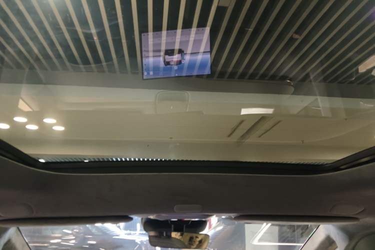 Used Zeekr MIX 2025 Long-Range Intelligent Driving Edition Headliner