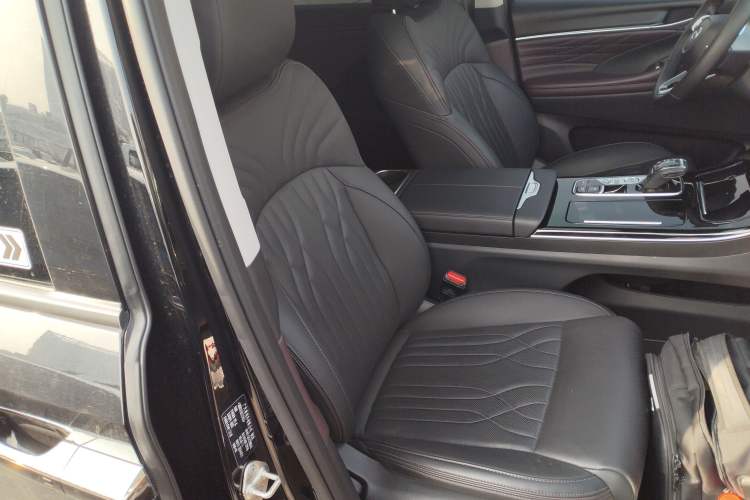 Used GAC Trumpchi M8 2024 Master Series 400T Prestige Edition
