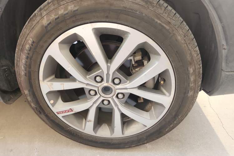 Used Haval H2s 2017 Red-Label 1.5T Dual-Clutch Luxury Model
