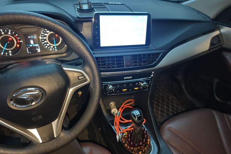 Used Soueast A5 Wing Dance 2019 1.5L Manual E-Hawk Edition China VI Audio And AC Panel