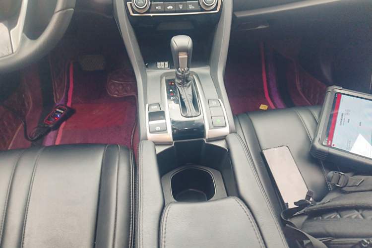 Used Honda Civic 2019 220TURBO CVT Dynamic Edition China VI Gear Lever