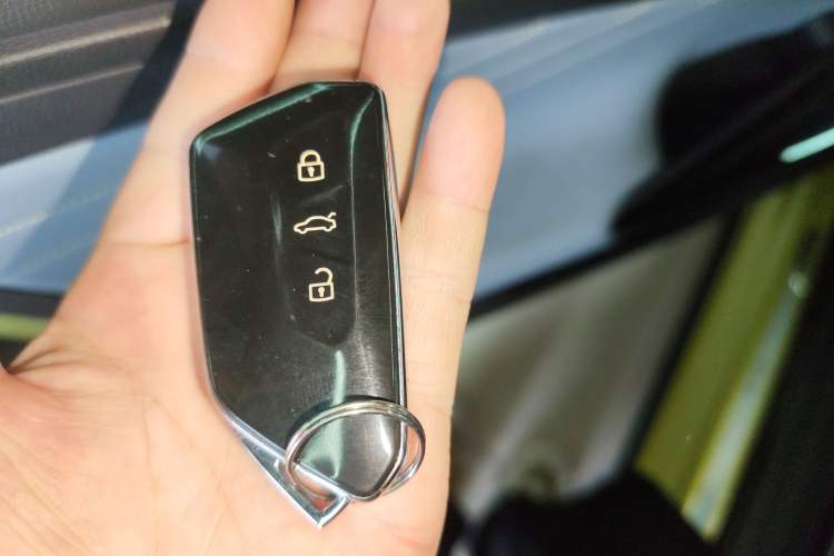 Used Volkswagen ID.4 X 2021 Pure+ Long-Range Edition Interior 1