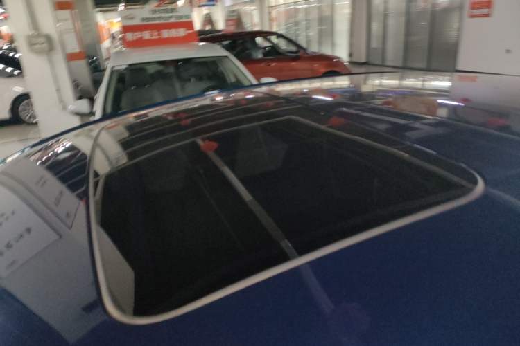 Used Chevrolet Monza 2020 Light Hybrid RS 330T Automatic Comfort Edition Roof