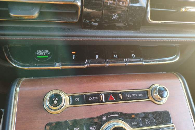 Used Lincoln Aviator 2021 3.0T V6 Four-Wheel Drive Luxury Edition