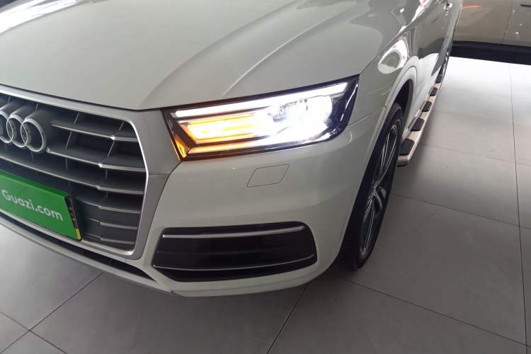 Used Audi Q5L 2020 Revised 40 TFSI Prestige Edition

