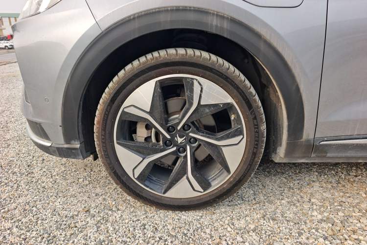 Used ARCFOX Alpha T 2022 653S+ 160kW
