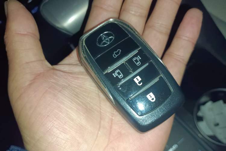 Used Lexus LM 2020 300h Seven-Seat Elegant Edition
