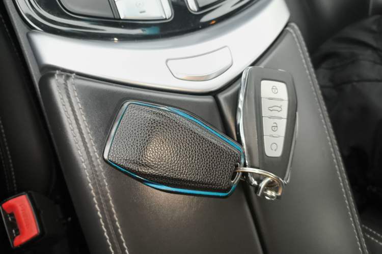 Used Geely Auto Emgrand GT 2020 Revised 1.8T Navigation Edition Vehicle Key