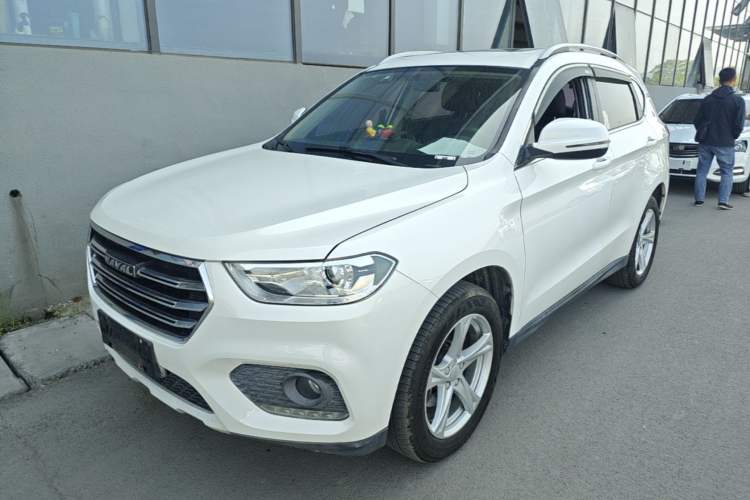 Used Haval H2 2018 Chuanxiang Edition 1.5T Dual-Clutch Two-Wheel Drive ZhiShang Model China V Standard