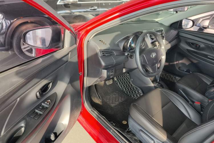 Used Toyota YARiS L Zhi Xuan 2016 Revised 1.5E CVT Charming Edition