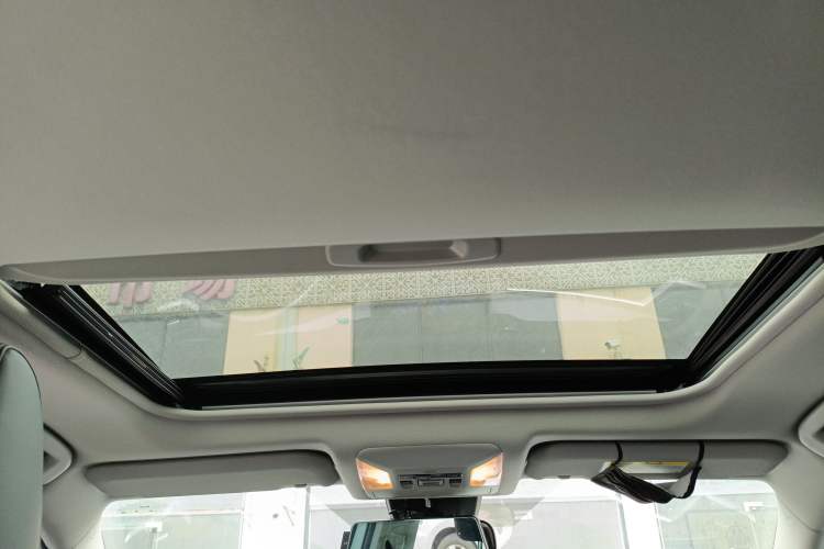 Used Toyota RAV4 2022 2.0L CVT Two-Wheel Drive Fashion Plus Edition