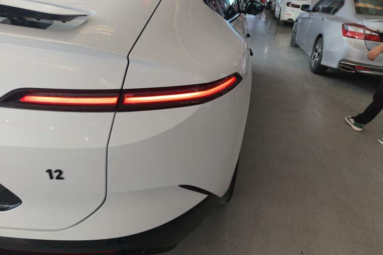 Used Avatr 12 2024 700 Three-Laser Rear-Wheel Drive Luxury Edition
