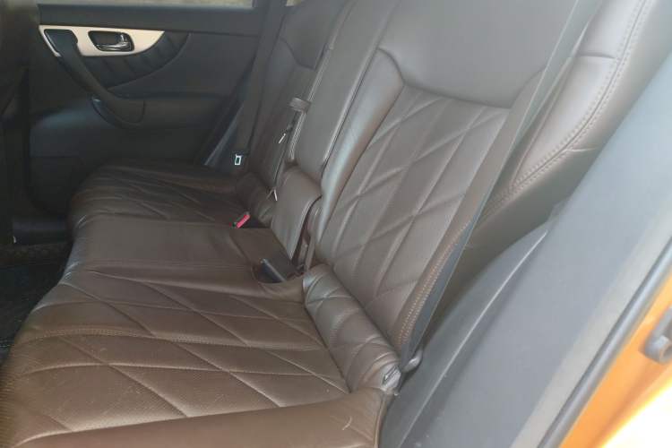 Used Infiniti FX 2013 FX37 Standard Upgrade Edition