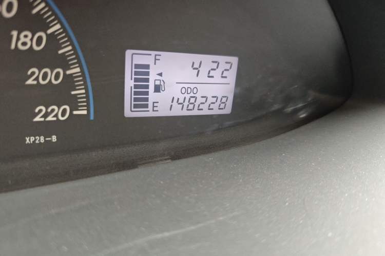 Used Toyota Vios 2008 1.6L GL-i AT Odometer Close Up