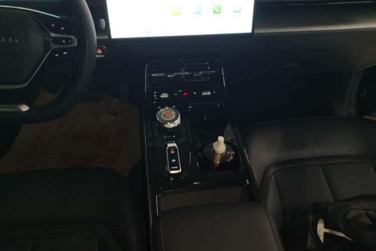 Used Wuling Xingguang 2024 Co-Creation Edition 510 Advanced Model
