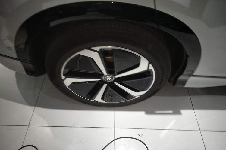 Used BYD Song L EV 2025 Intelligent Driving Version 662 km LiDAR Excellence Edition