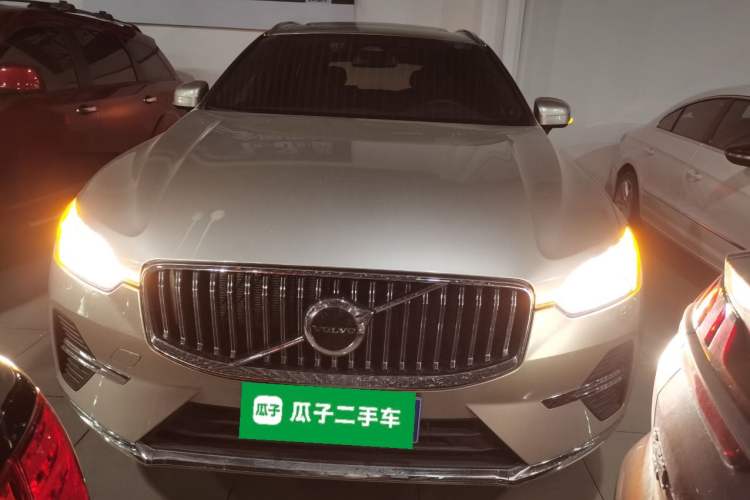 Used Volvo XC60 2024 B5 4x4 Smart Luxury Edition