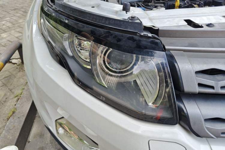 Used Land Rover Range Evoque 2013 2.0T 5-Door Yaozhen Edition
