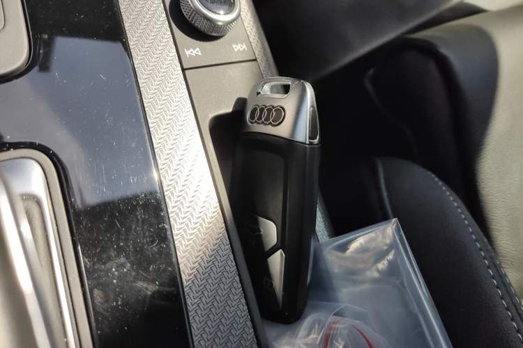 Used Audi Q5L 2023 40T Luxury Dynamic Model