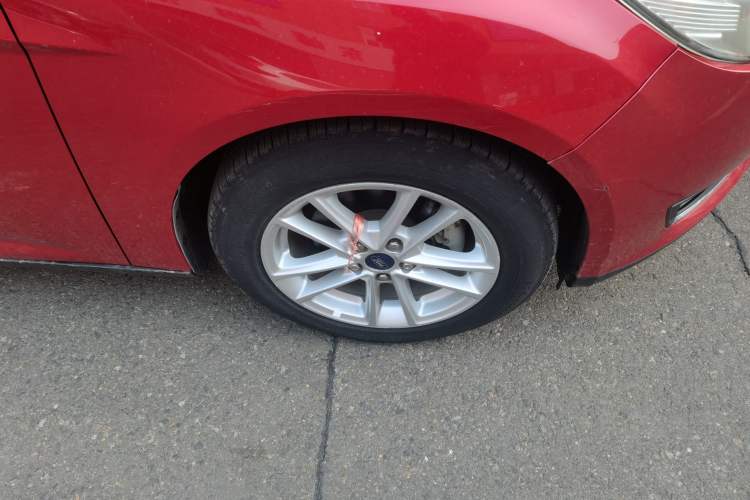 Used Ford Focus 2015 Hatchback 1.6L Automatic Fashion Edition