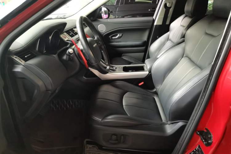 Used Land Rover Range Evoque 2018 240 PS SE Smart Brilliance Edition