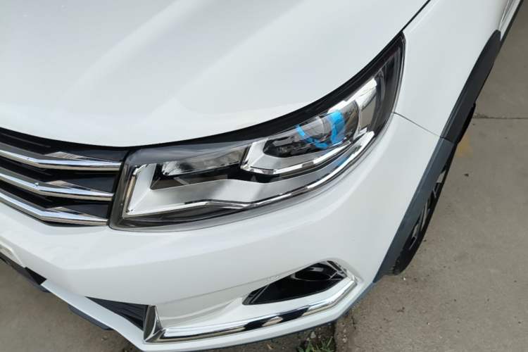Used FORTHING SX6 2022 1.6L Manual Luxury Version – Youth Edition
