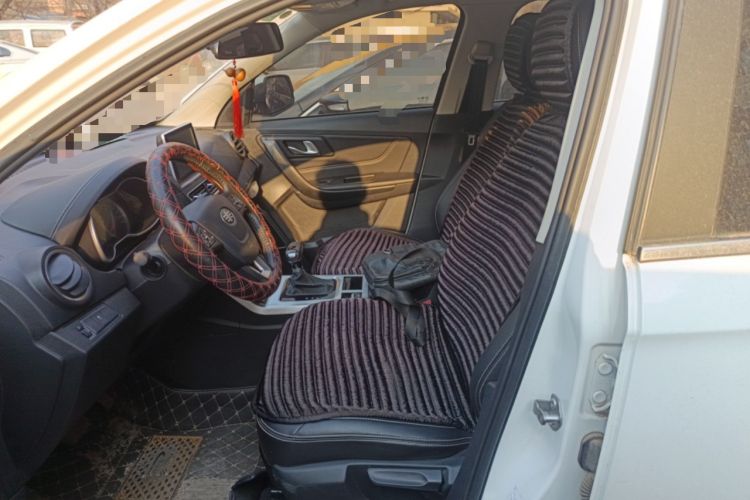 Used Bestune X40 2019 1.6L Automatic Luxury Edition China VI
