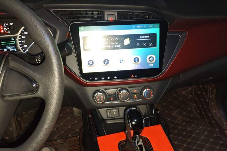 Used Nissan Lannia 2016 1.6L CVT Cool Edition Audio And AC Panel