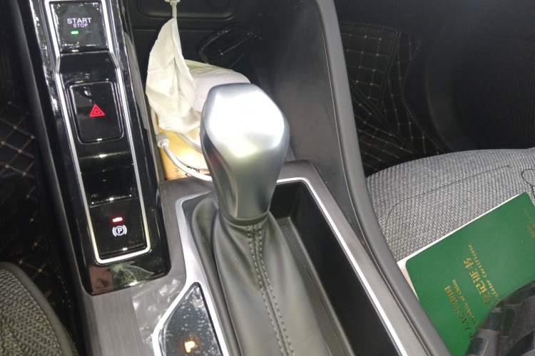 Used Roewe i5 2026 Model 1.5L CVT Luxury Version
