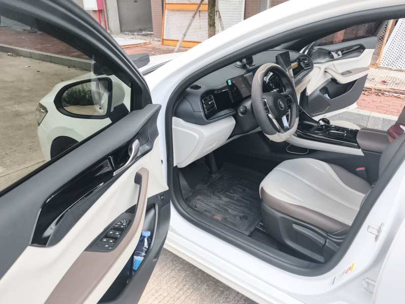 Used BYD Qin PLUS 2024 HONOR Edition DM-i 55KM Leading Model — 17