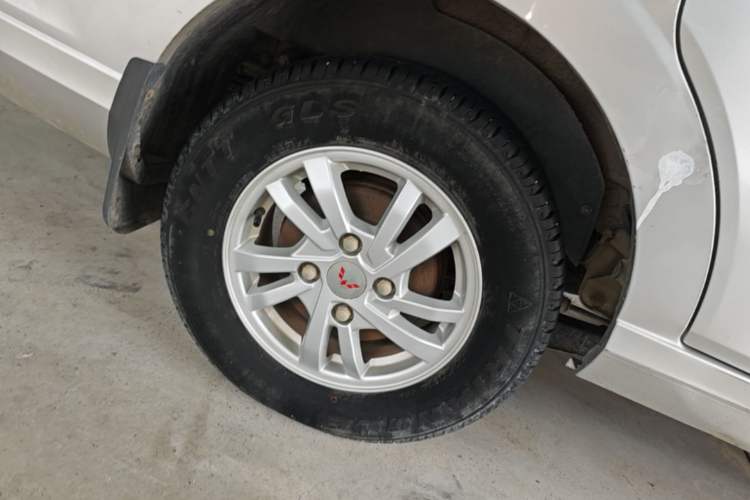 Used Wuling Hongguang 2018 1.5L S Standard Version L2B
