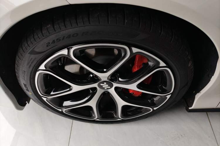 Used IM L6 2025 Ultra Model
