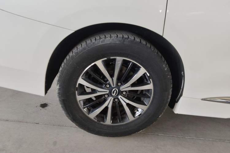 Used GAC Trumpchi M8 2021 Lingxiu Series 390T Deluxe Edition Right Rear Wheel Hub