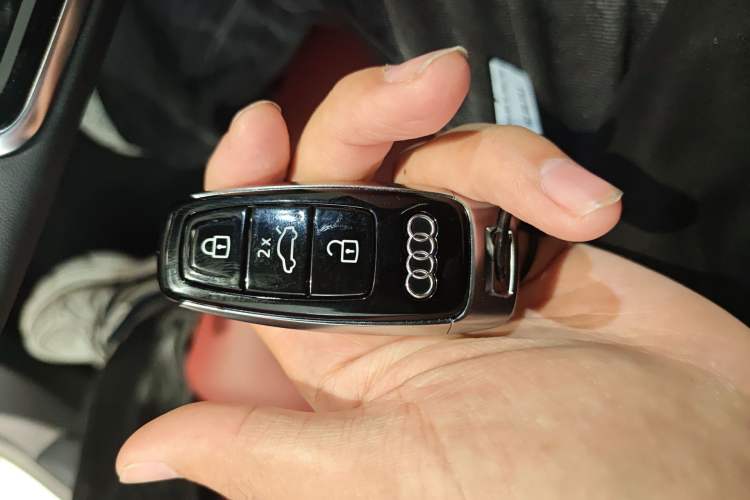 Used Audi e-tron GT 2023 Basic Model Vehicle Key