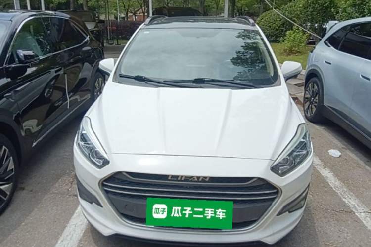 Used Lifan Auto Xuanlang 2017 2.0L CVT Luxury Model