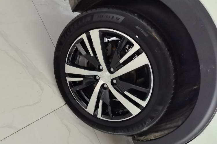 Used Peugeot 5008 2021 360THP 5-Seater Strength Edition Right Rear Wheel Hub