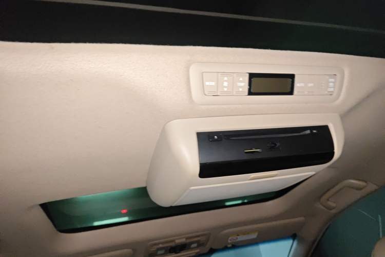 Used Toyota Previa 2012 2.4L 7-Seater Luxury Edition
