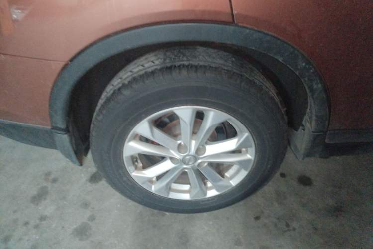 Used Nissan X-Trail 2015 2.0L CVT Comfort MAX Edition 2WD