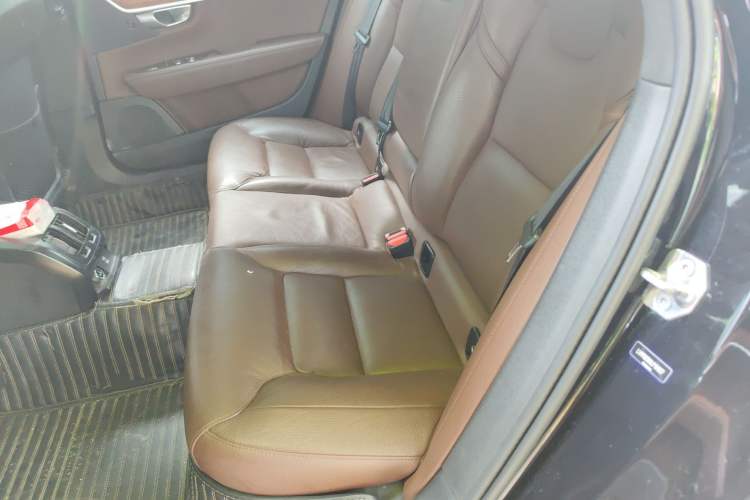 Used Volvo S90 2020 T5 Zhiyi Luxury Edition
