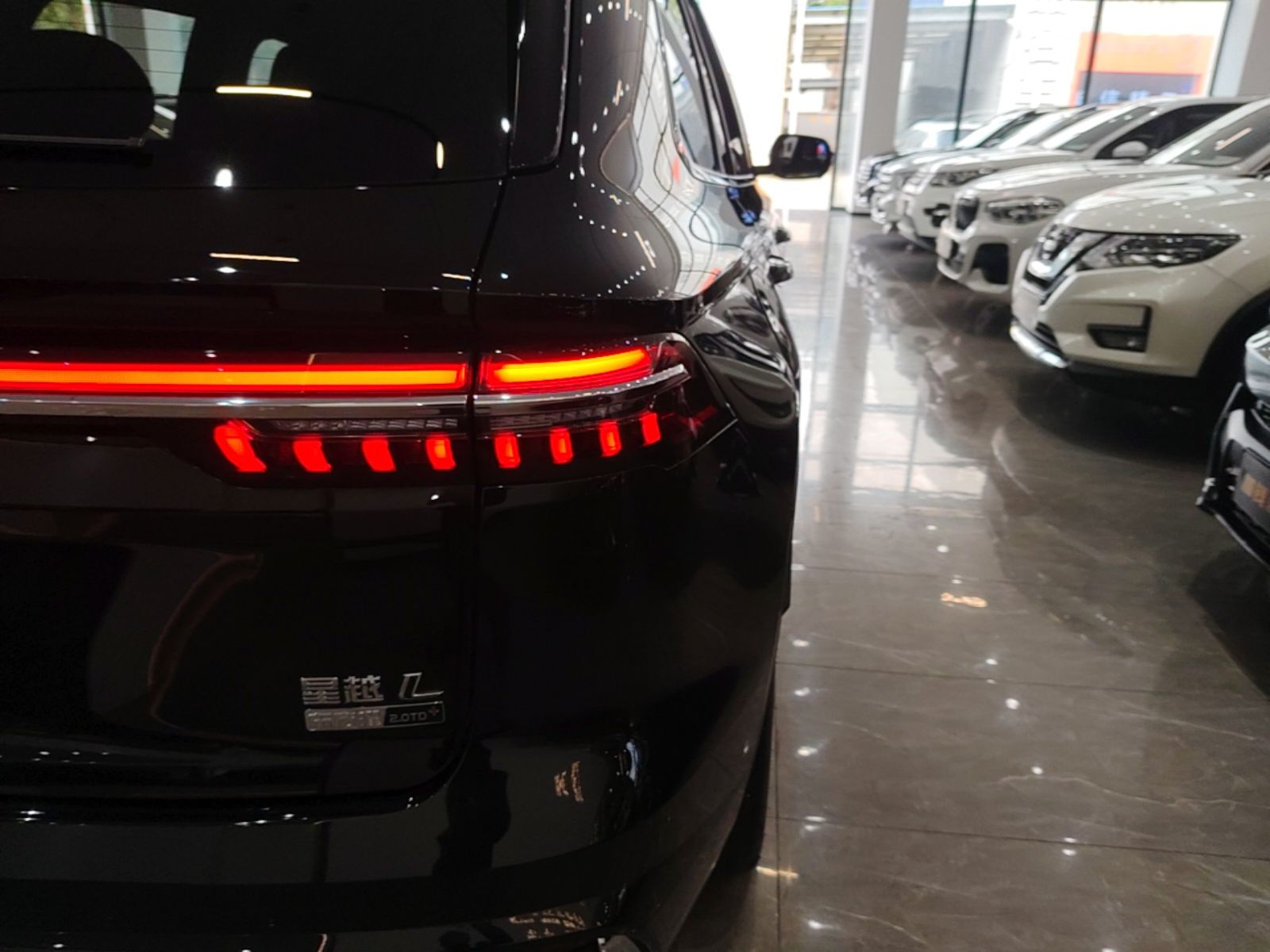 Geely Auto Monjaro L 2026 Model Oriental Yao 2.0TD Automatic Lanxing Edition — снимка 9
