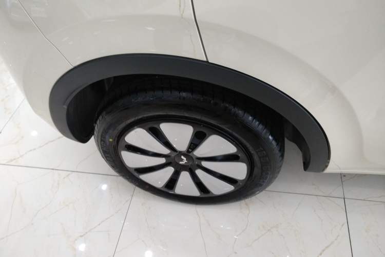 Used Wuling Bingo 2025 410 km Lingxi Deluxe Edition Exterior 5