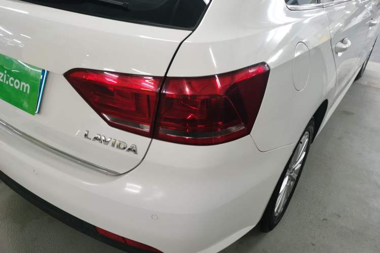 Used Volkswagen Gran Lavida 2013 1.6L Automatic Comfort Model