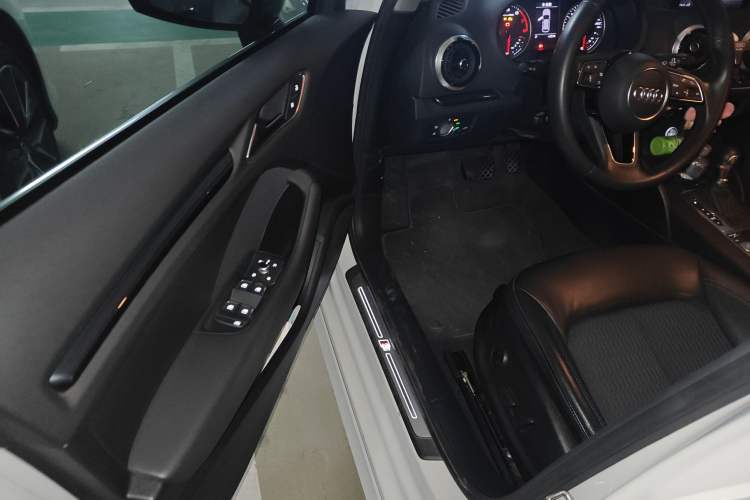 Used Audi A3 2020 Sportback 35 TFSI Fashion Edition China V Emission Standard
