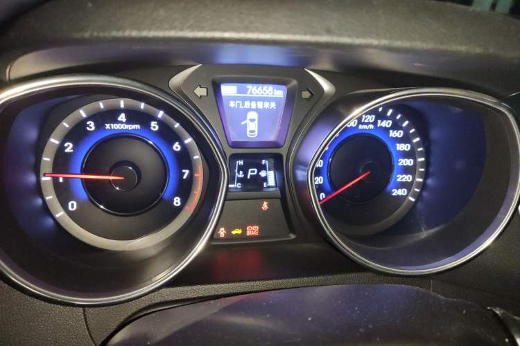 Used Hyundai Elantra (5th Generation / Langdong) 2013 1.6L Automatic Luxury Model
